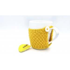 Чашка CupCase 340 мл "Лимон" в вязанном чехле
