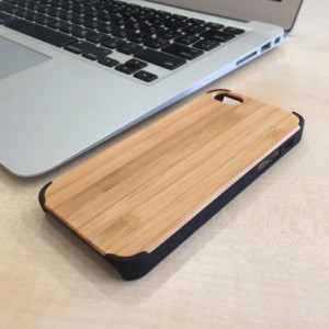 Деревянный чехол для iPhone