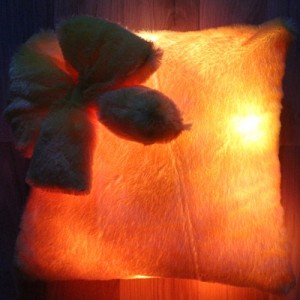 Светящаяся подушка "Гламур"