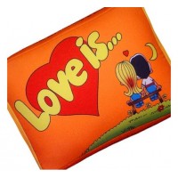 Подушка Love is оранжевая, 98-9710264,  - Купить в интернет-магазине Darilka.com.ua